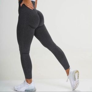 NVGTN Speckle Black Contour Leggings